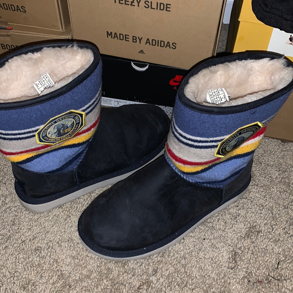 Women ugh boots